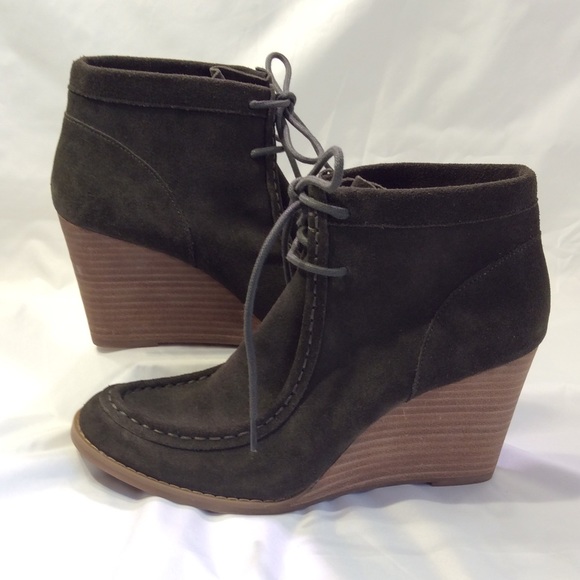 Shoes - ⚜️Lucky Brand⚜️Ysabel Lace Up NWOB Wedge 9